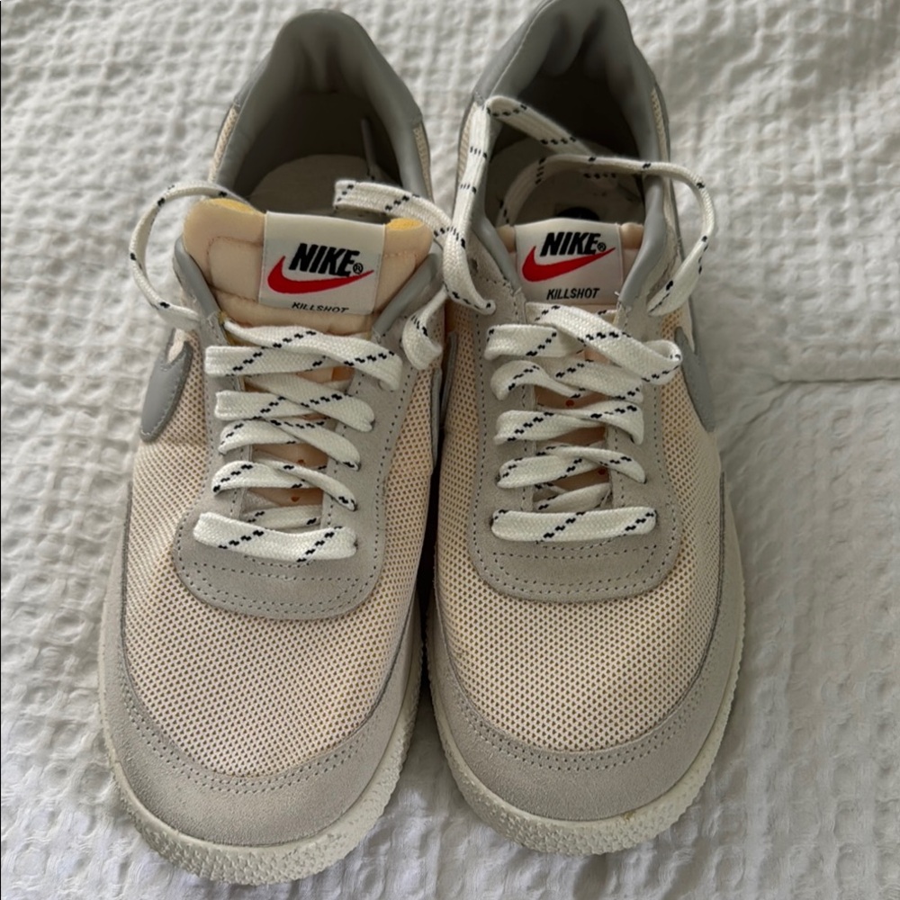 Nike Killshot Sneakers in Beige and Light Gray excellent condition